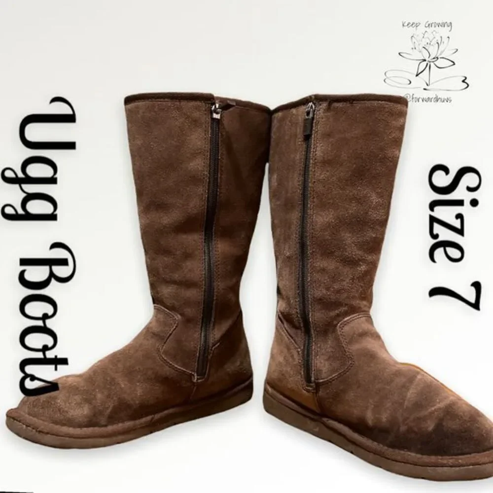 Pre-Owned UGG Sunset Tall Brown Shearling Boots - Size 7